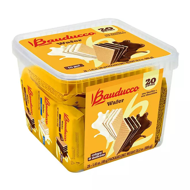 Bauducco Chocolate & Vanilla Wafers: 20-Piece Tub