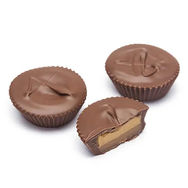 Asher's Giant Chocolate Peanut Butter Caramel Cups: 24-Piece Box