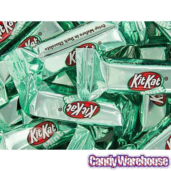 Christmas Mint Dark Chocolate Kit Kat Minis Candy: 10-Ounce Bag