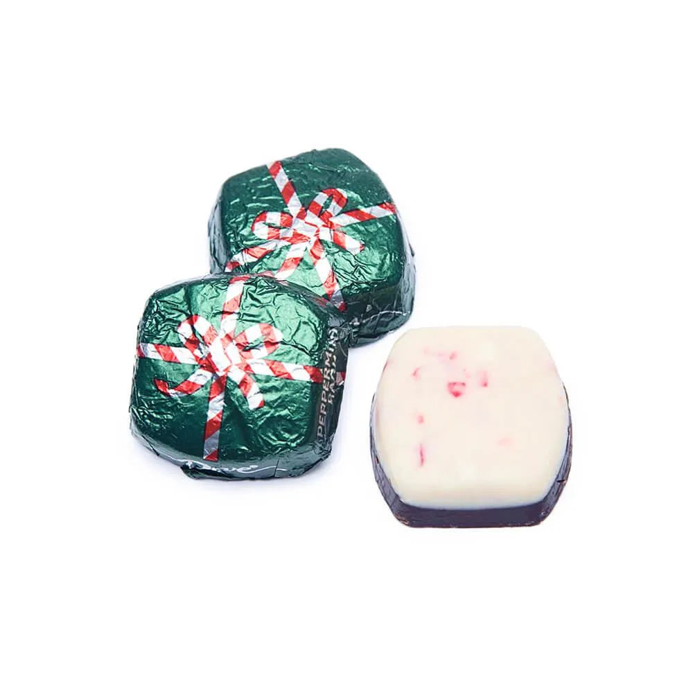 Dove Peppermint Bark Dark Chocolate Squares: 28-Piece Bag