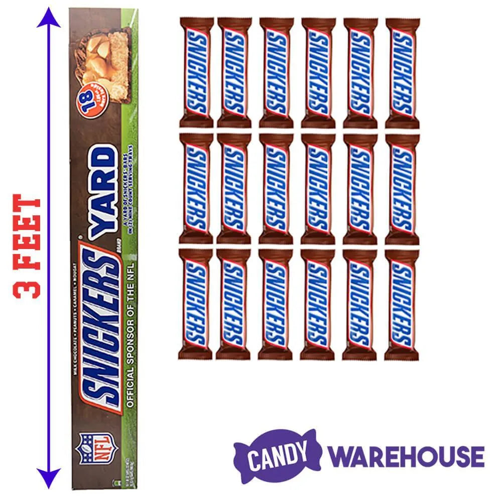 Giant Snickers Candy Bars 18-Piece Gift Box