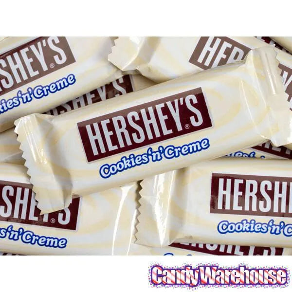 Hershey's Cookies n Creme Snack Size Candy Bars: 35-Piece Bag