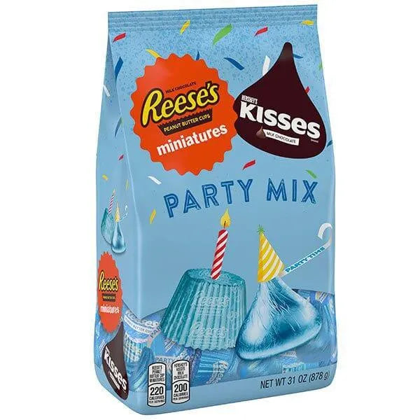 Hershey's Kisses and Reese's Peanut Butter Cups Miniatures Bulk Candy - Blue: 31-Ounce Bag