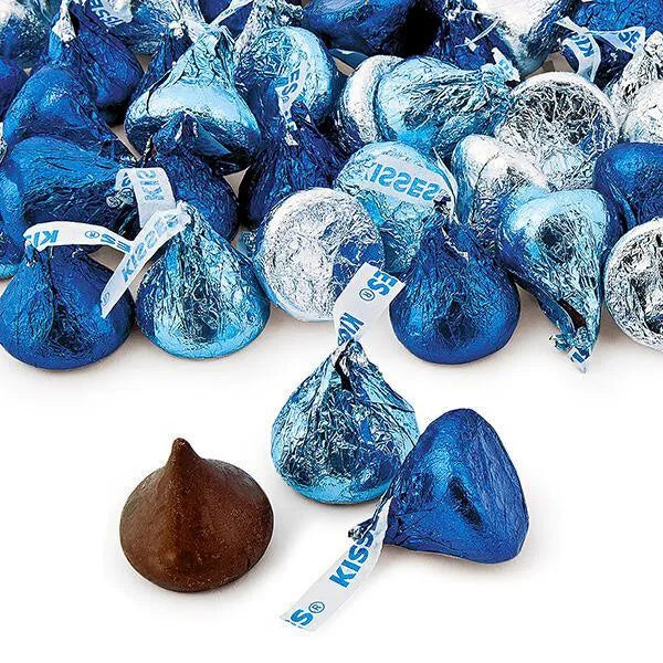 Hershey's Kisses Blue & Silver Foiled Milk Chocolate Candy: 200-Piece Bag