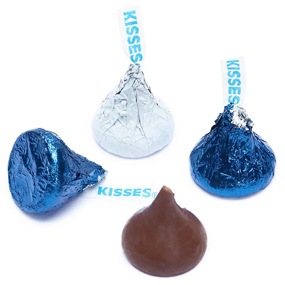 Hershey's Kisses Color Combo - Dark Blue and White: 800-Piece Box