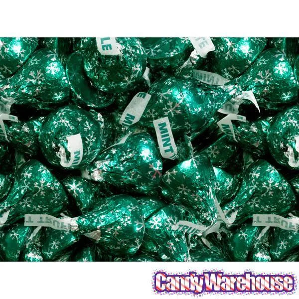 Hershey's Kisses Dark Chocolates with Mint Truffle Filling: 9-Ounce Bag