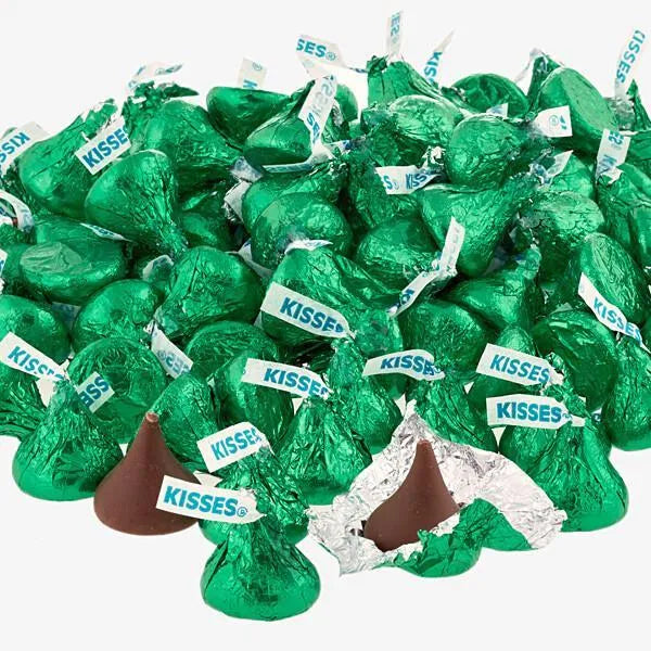 Hershey's Kisses Dark Green Foiled Milk Chocolate Candy: 400-Piece Bag