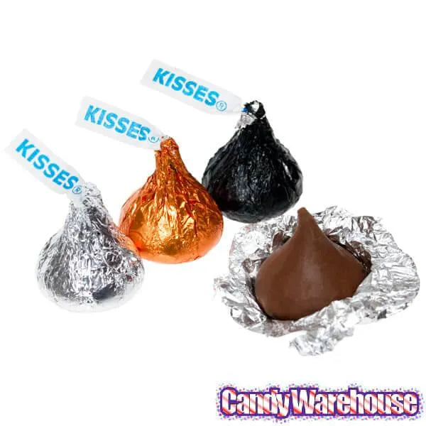 Hershey's Kisses Halloween Foiled Milk Chocolate Candy: 100-Piece Bag