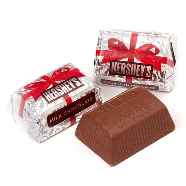 Hershey's Milk Chocolate Christmas Nuggets Candy: 10-Ounce Bag