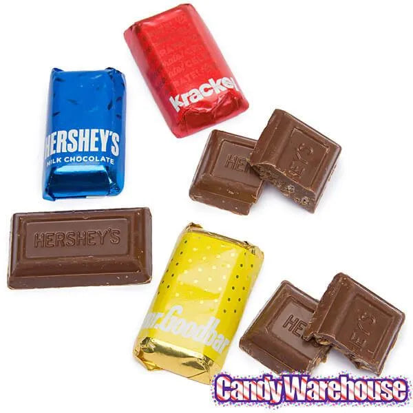 Hershey's Miniatures Chocolate Bars Party Assortment: 11-Ounce Bag