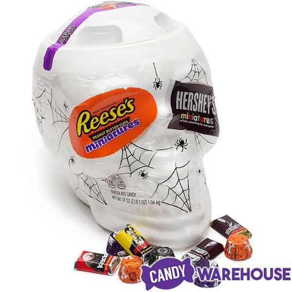 Hersheys Skull Halloween Candy Assortment: 160-Piece Bowl