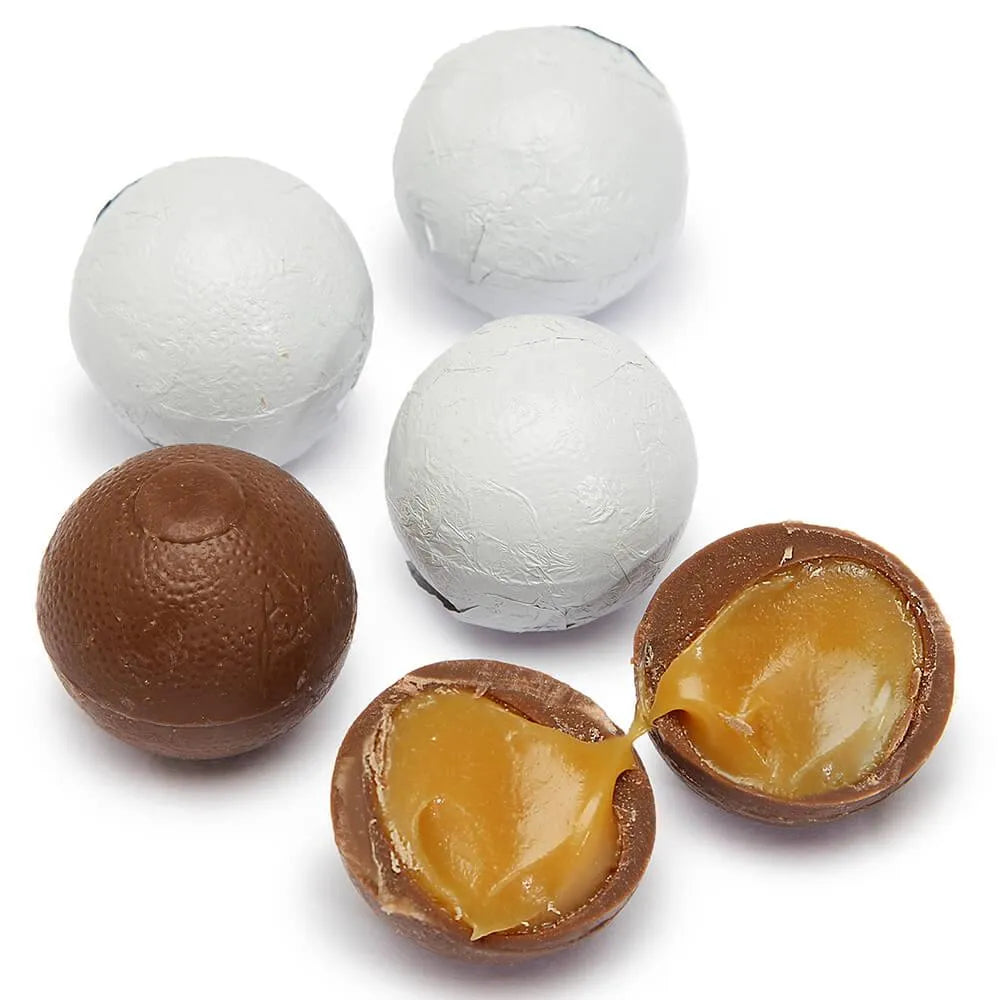 Palmer Foiled Caramel Filled Chocolate Candy Balls - White: 5LB Bag