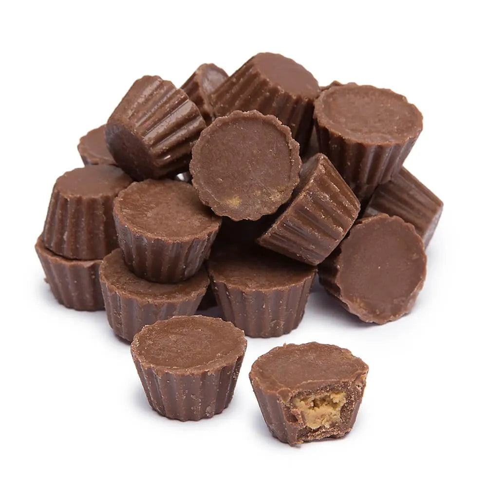 Reese's Peanut Butter Cups Minis Candy: 7.6-Ounce Bag