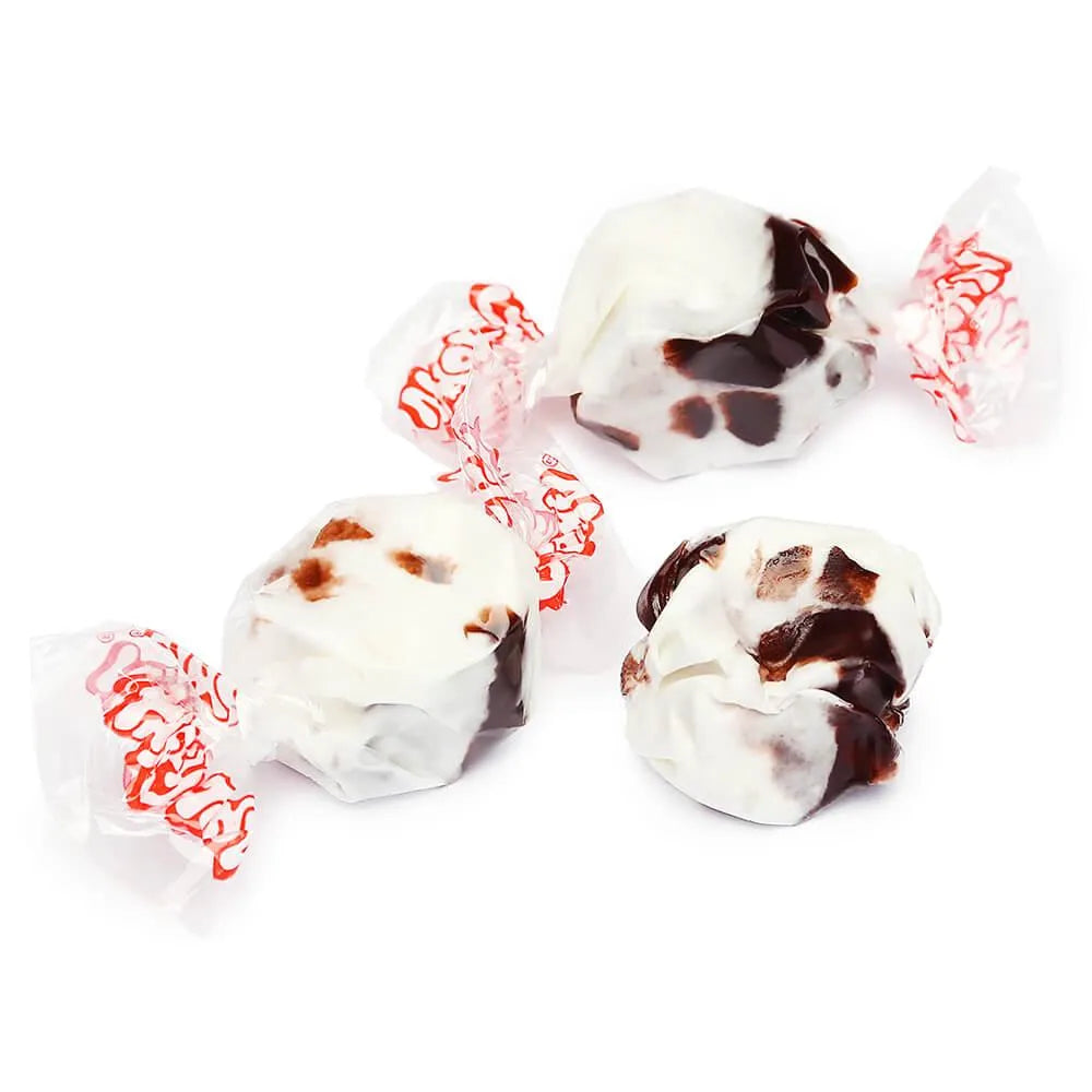 Salt Water Taffy - Holstein Cow Spotted: 5LB Bag