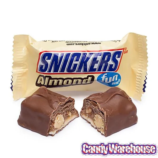 Snickers Fun Size Candy Bars Assortment: 45-Piece Bag