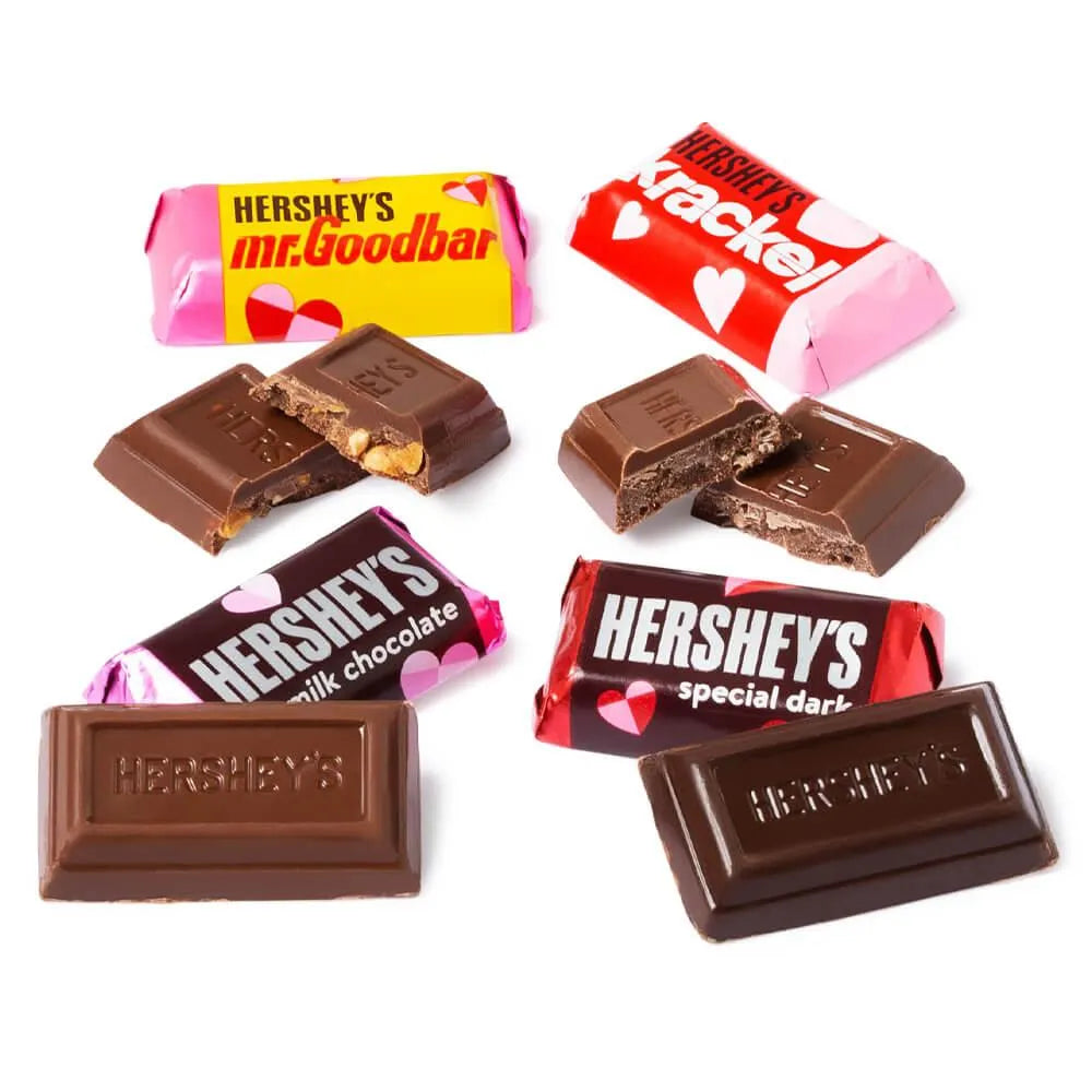 Valentine Hershey's Miniatures Assortment: 30-Piece Bag