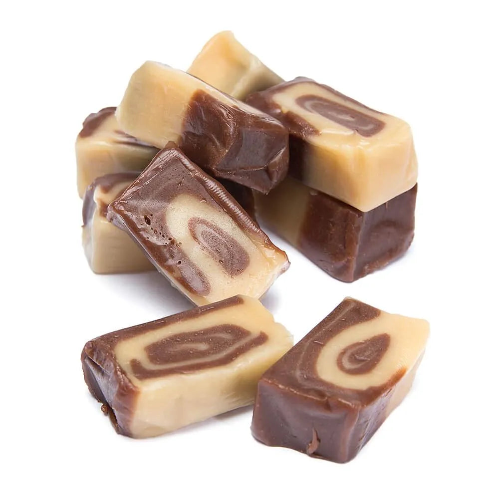 Vanilla & Chocolate Caramel Swirl Cubes: 2KG Bag