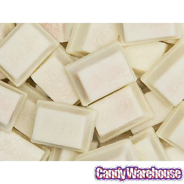 White Chocolate Kit Kat Minis Candy: 7.6-Ounce Bag