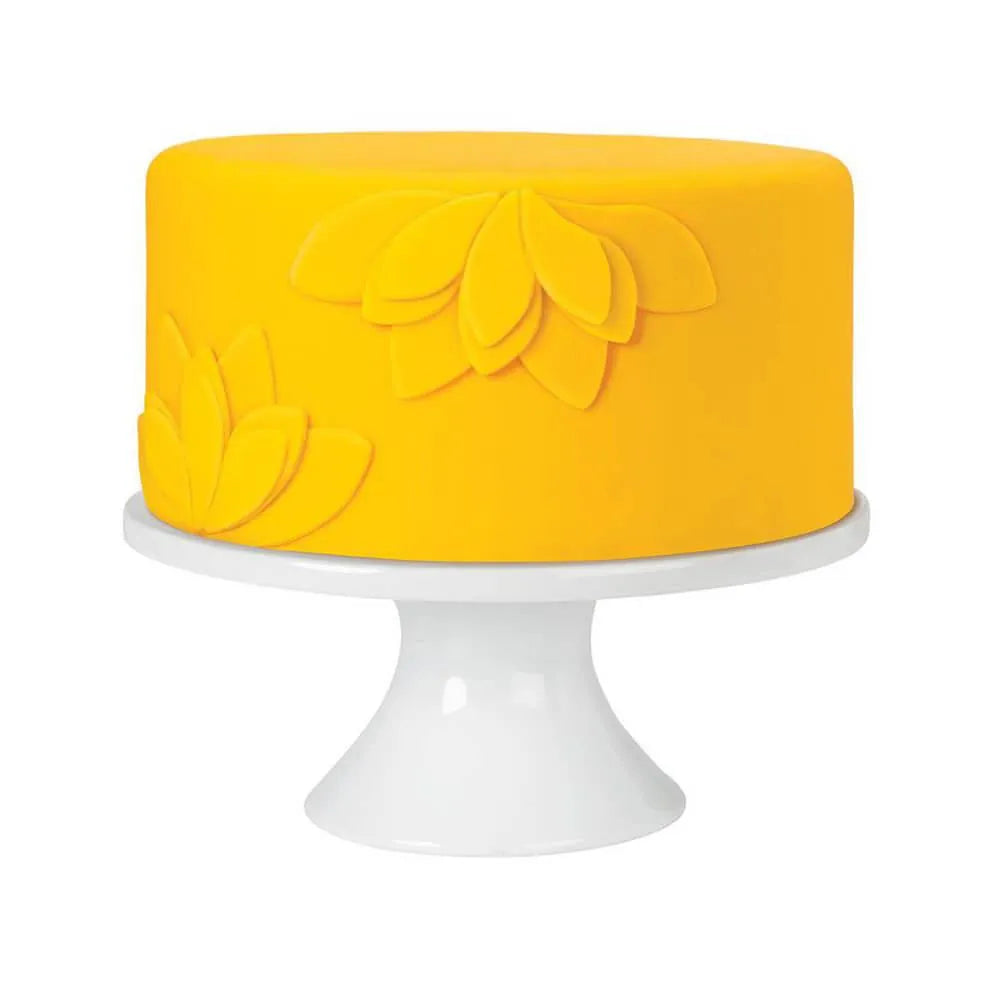 Wilton Decorator Preferred Fondant - Yellow: 24-Ounce Package